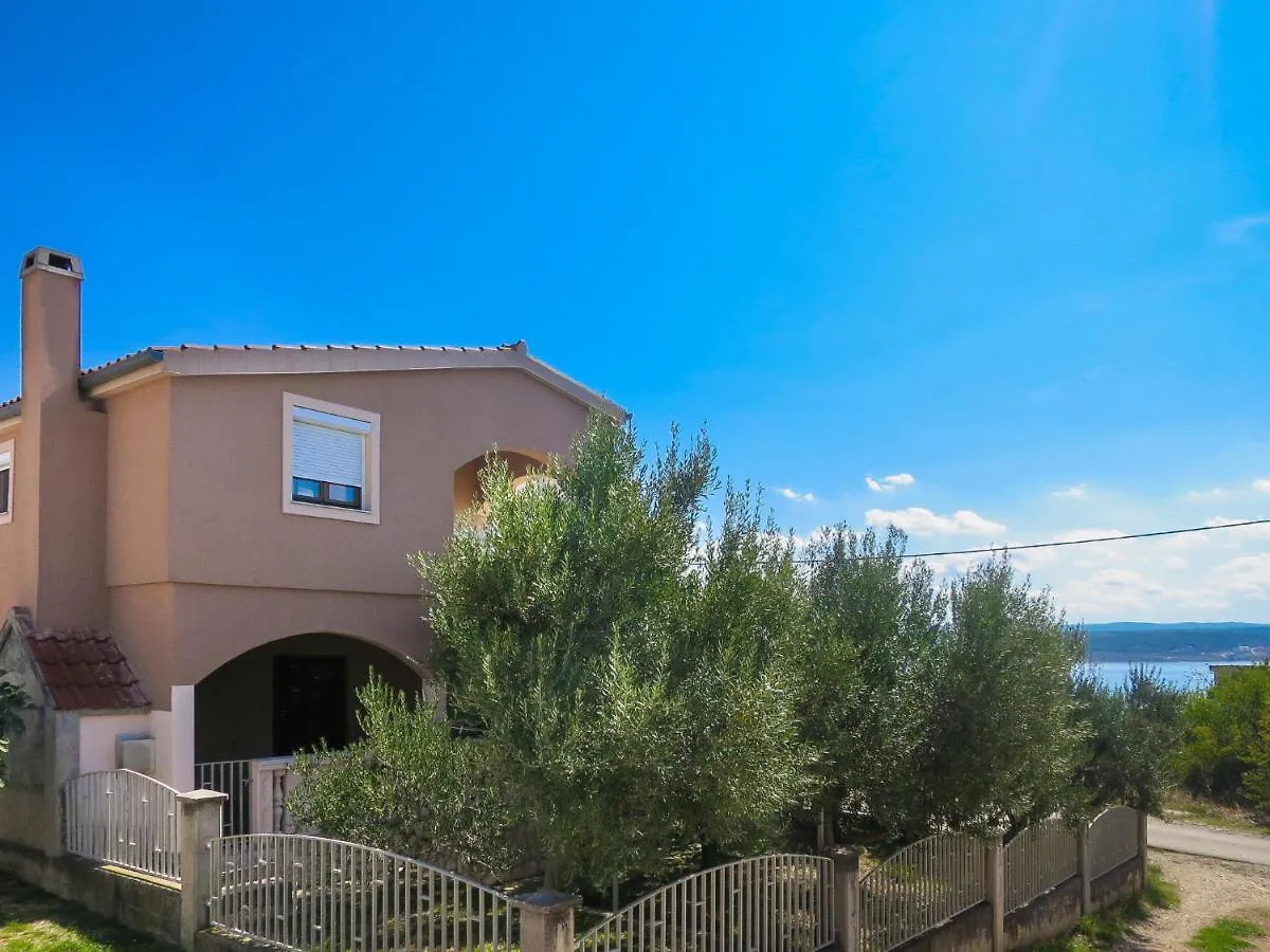 Holiday Home Simunica By Interhome Maslenica